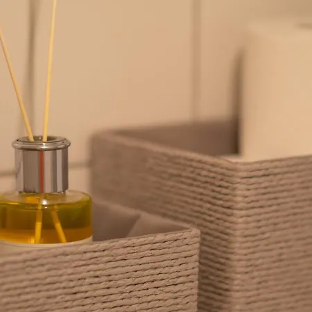 Apartment Arbeitsplatz, Balkon, Tiefgarage Naehe Neue Messe Leipzig